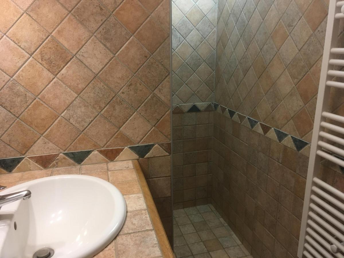 Le Petit Chai Niche Sous La Cite, Carcassonne Extérieur photo